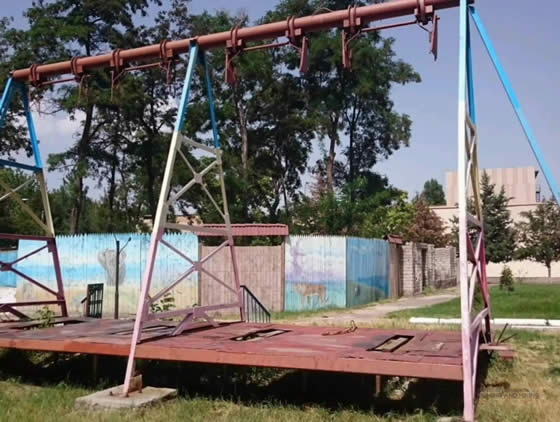 Лодочки в парке Газаокента